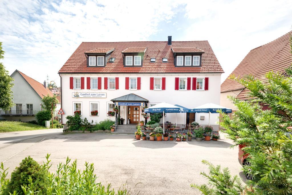 Gasthof Zum Lamm Gomadingen Exteriör bild